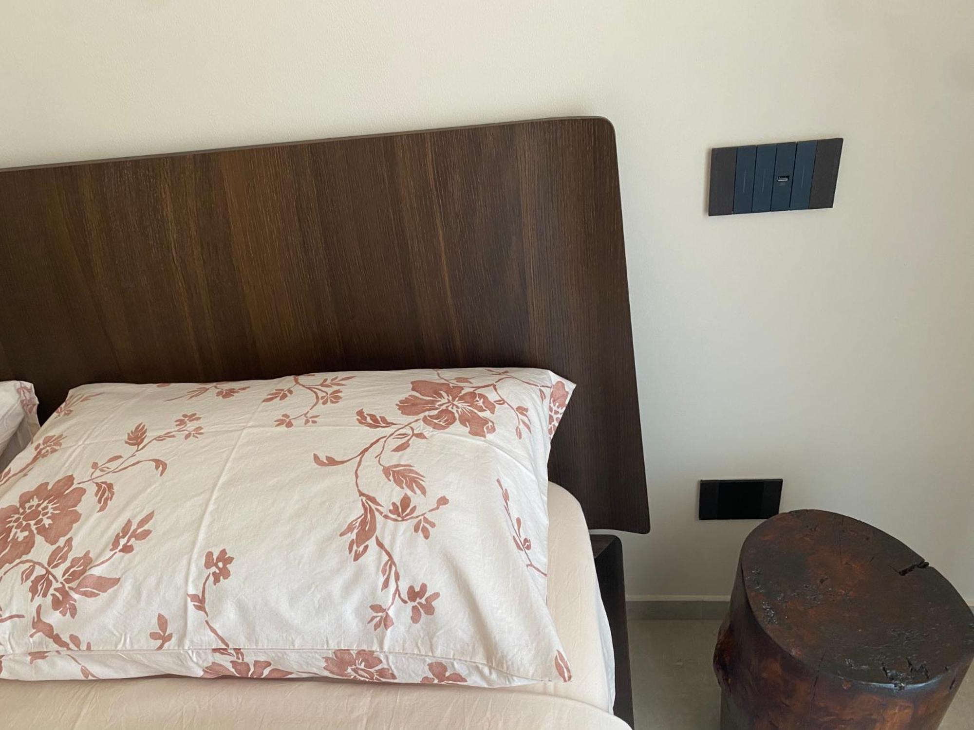 Seta Luxury Apartment Розето дели Абруци Екстериор снимка