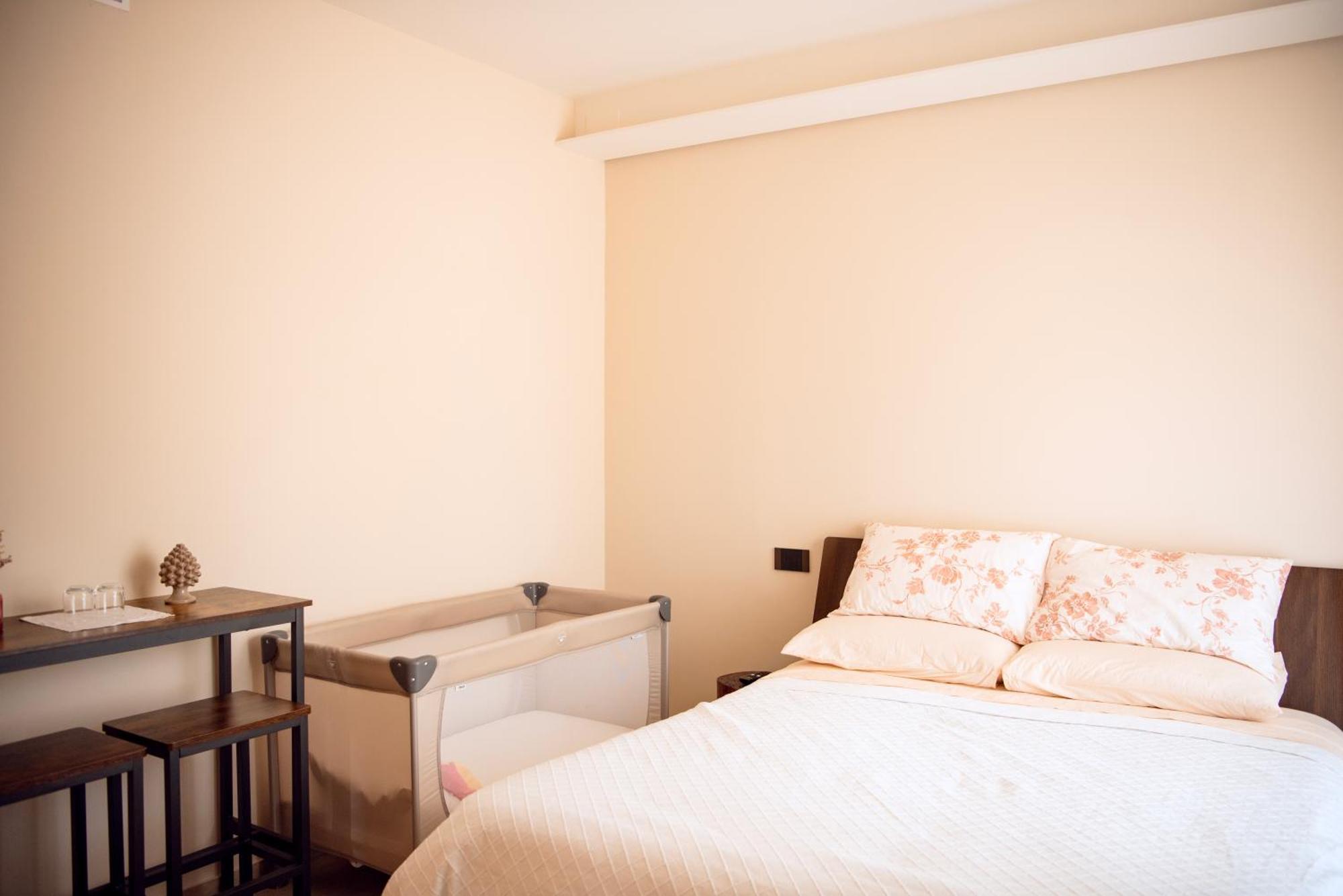 Seta Luxury Apartment Розето дели Абруци Екстериор снимка
