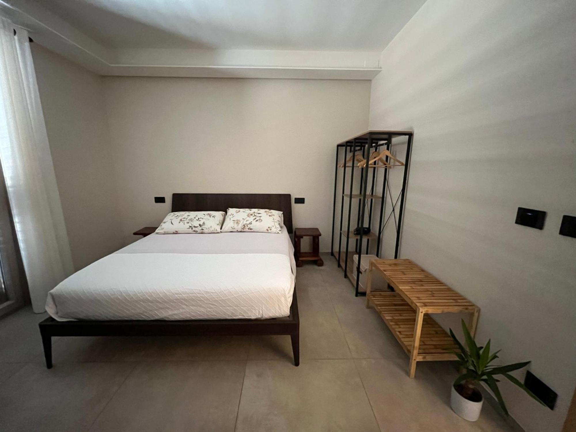 Seta Luxury Apartment Розето дели Абруци Екстериор снимка